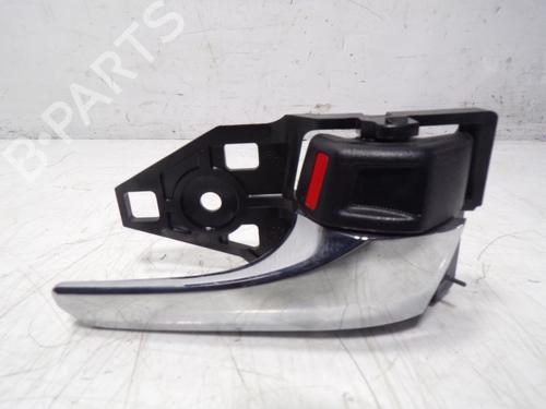 Used Rear right interior door handle Rear right interior door handle TOYOTA RAV 4 IV (_A4_) 2.5 Hybrid (AVA42_) (155 hp) 10486158 10486158