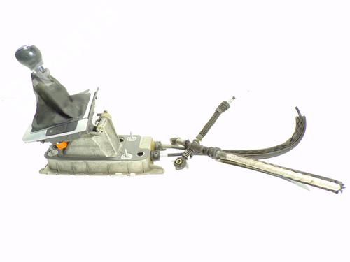 Used Manual gearbox selector Manual gearbox selector VW PASSAT B6 (3C2) 2.0 FSI (150 hp) 8338155 8338155