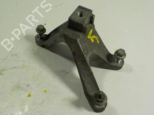 Used Support VOLVO S40 II (544) 1.8 (125 hp) 14286030