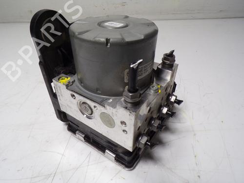 Used ABS pump ABS pump VW GOLF VII (5G1, BQ1, BE1, BE2) 1.5 TSI (150 hp) 11963323 11963323