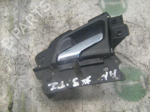 Used Rear left interior door handle Rear left interior door handle MERCEDES-BENZ E-CLASS (W210) E 270 CDI (210.016) (170 hp) 3769627 3769627