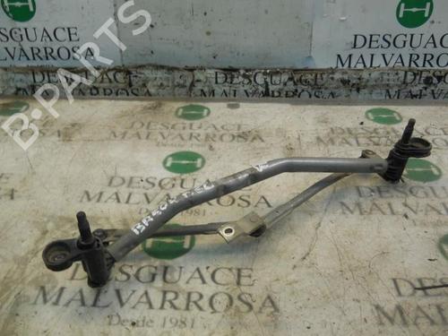 front-wipers-mechanism-opel-astra-h-a04-17-cdti-l48-2004-2005-2006-2007-2008-2009-2010-2011-2012-2013-2014-14265699 main image