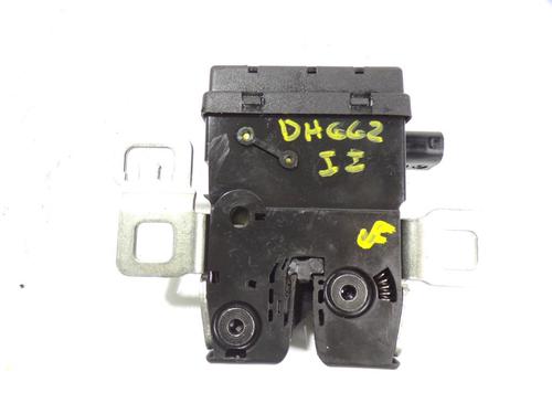 Used Tailgate lock LAND ROVER RANGE ROVER SPORT I (L320) 2.7 D 4x4 (190 hp) 8286615