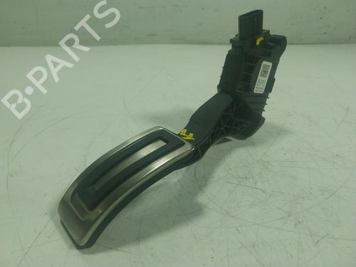 Used Pedal Pedal 17023358 17023358