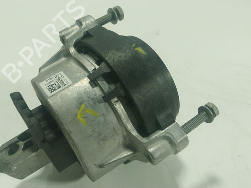 Used Engine mount BMW 5 (G30, F90) [2016-2025]  26144870