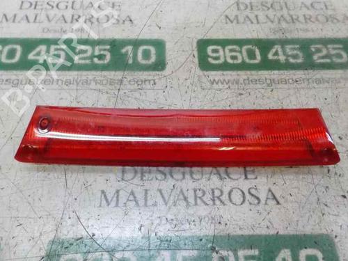 Used Rear center light Rear center light FORD FOCUS III 1.0 EcoBoost (125 hp) 10968943 10968943