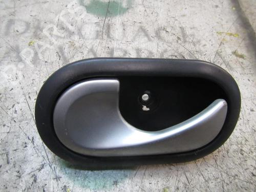 front-left-interior-door-handle-renault-clio-iii-br01-cr01-2005-2006-2007-2008-2009-2010-2011-2012-2013-2014-3841216 main image