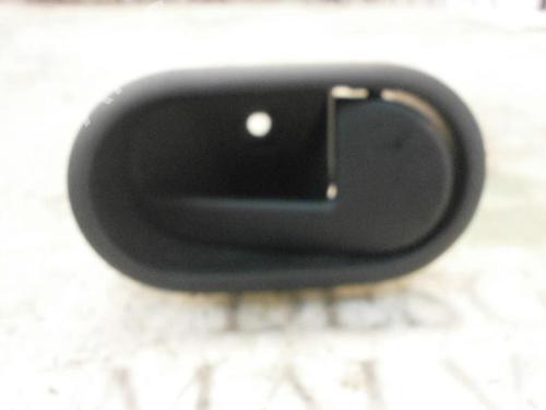 Used Front right interior door handle Front right interior door handle FORD FIESTA V (JH_, JD_) 1.4 TDCi (68 hp) 3734741 3734741