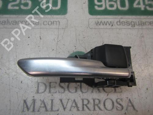 front-right-interior-door-handle-toyota-corolla-hatchback-_e21_-_ea1_-_eh1_-6920502370c0-2018-9104411 main image
