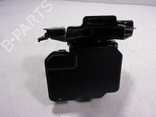 ABS pump TOYOTA HILUX VIII Pickup (_N1_) 2.8 TD 4WD (GUN126) | BP15941138M43 