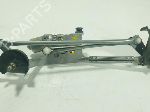 Used Front wiper motor Front wiper motor TOYOTA YARIS CROSS (MXP_) 1.5 Hybrid (MXPJ10) (116 hp) 28198616 28198616