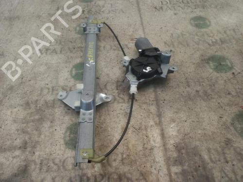 rudehejsemekanisme-venstre-bagtil-nissan-primera-hatchback-p12-2002-3815314 main image