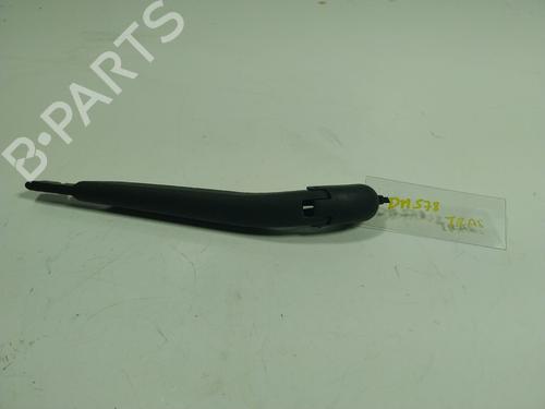 Used Rear windshield wiper arm Rear windshield wiper arm 16716735 16716735