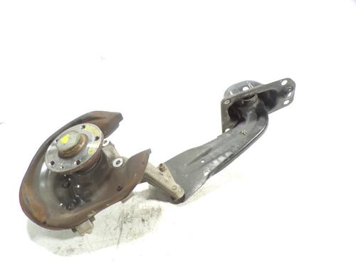 Used Right rear steering knuckle Right rear steering knuckle SKODA YETI (5L) 1.2 TSI (105 hp) 7314394 7314394