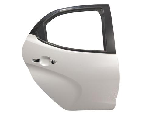 right-rear-door-toyota-yaris-_p21_-_pa1_-_ph1_-2020-36988837 main image