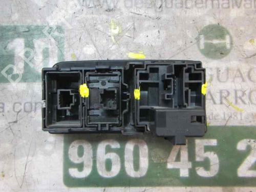 Electronic module RENAULT MEGANE III Coupe (DZ0/1_)  | BP4001242M83