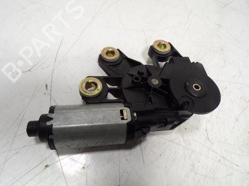 Rear wiper motor PORSCHE CAYENNE (9PA) 3.2 (250 hp) 10746877