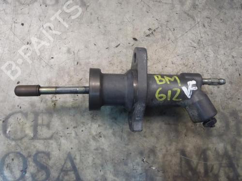 Used Clutch slave cylinder BMW 3 (E46) 318 i (118 hp) 14268805