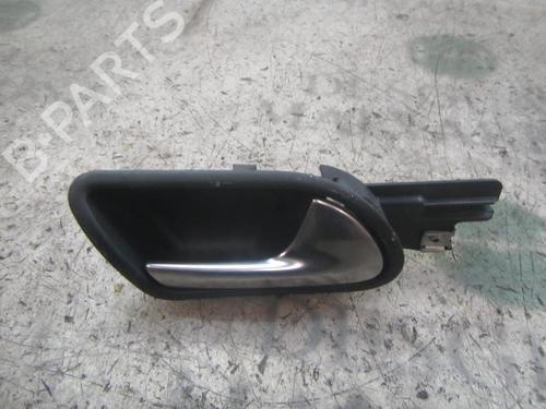 Used Rear right interior door handle Rear right interior door handle VW GOLF V (1K1) 1.9 TDI (105 hp) 3823613 3823613