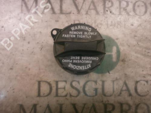 Used Fuel flap HYUNDAI GETZ (TB) 1.4 i (97 hp) 9531663