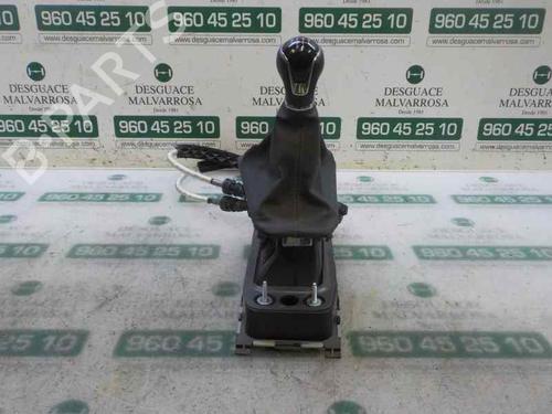 Gear lever SEAT IBIZA V (KJ1, KJG) 1.0 MPi | BP7412408M90 