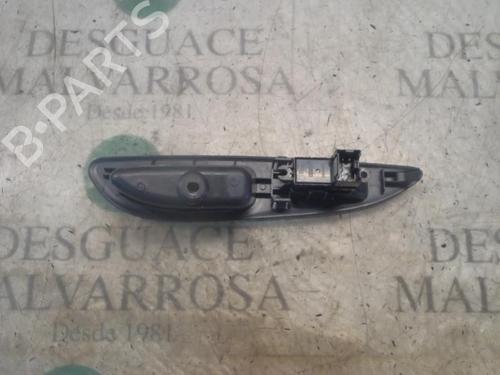 Right rear window switch NISSAN PRIMERA Hatchback (P12) 2.2 Di | BP3805858I28 