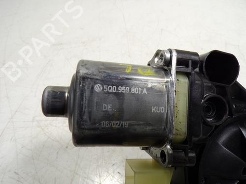 Left rear window motor PORSCHE MACAN (95B) 2.0 | BP15195535E23