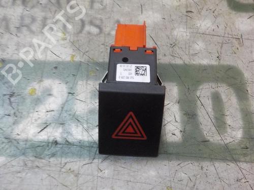 Used Warning switch SKODA FABIA II (542) 1.2 (60 hp) 3863341