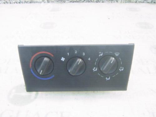 Used Climate control Climate control 3765259 3765259