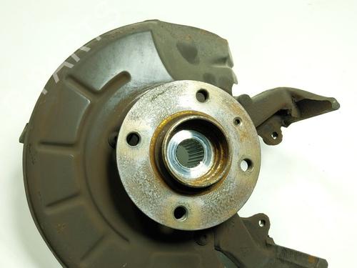 Used Right front steering knuckle VW UP! (121, 122, BL1, BL2, BL3, 123) 1.0 EcoFuel (68 hp) 16663806