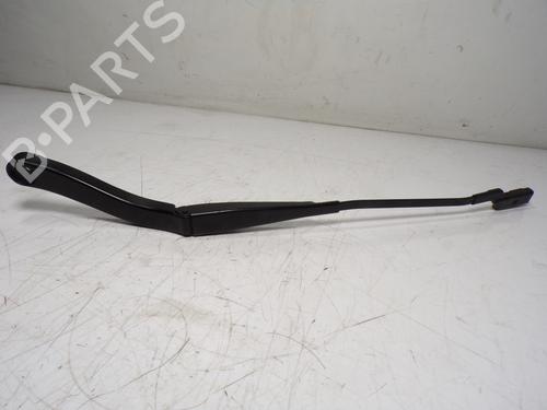 Used Front windshield wiper arm RENAULT TRAFIC III Van (FG_) [2014-2025]  11193226