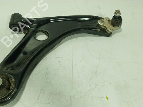 right-front-suspension-arm-toyota-yaris-cross-mxp_-2020-32307355 main image