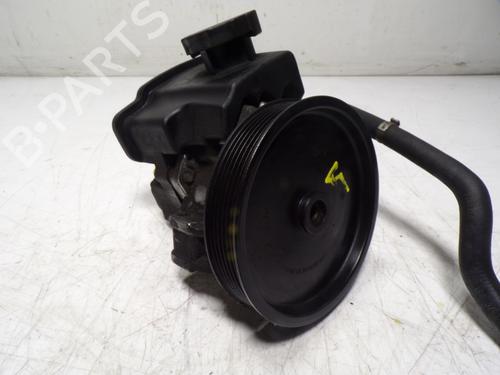 Used Steering pump MERCEDES-BENZ C-CLASS (W204) [2007-2015]  15198680