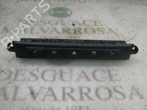 Used Warning switch Warning switch JAGUAR S-TYPE II (X200) 2.5 V6 (200 hp) 3779815 3779815