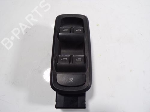 Used Left front window switch Left front window switch FORD ECOSPORT 1.0 EcoBoost (125 hp) 8633911 8633911