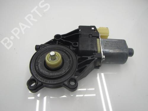 Used Right front window motor Right front window motor FORD FIESTA VI (CB1, CCN) 1.4 TDCi (70 hp) 3825648 3825648