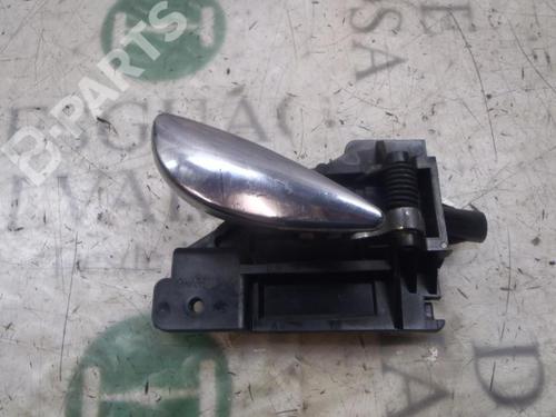 Used Front right interior door handle Front right interior door handle ROVER 25 I Hatchback (RF) 1.4 16V (103 hp) 3819617 3819617