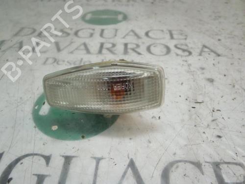 Used Left side indicator KIA SORENTO I (JC) 2.5 CRDi 4WD (140 hp) 11643071