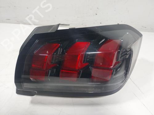 Right taillight PEUGEOT 208 II (UB_, UP_, UW_, UJ_) 1.2 PureTech 100 (101 hp) 17659602