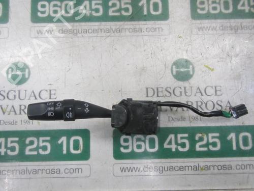 Used Headlight switch Headlight switch HONDA ACCORD VII Tourer (CM, CN) 2.2 i-CTDi (CN2) (140 hp) 3872018 3872018