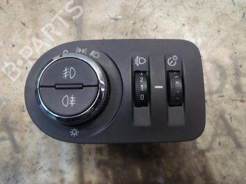 Used Headlight switch Headlight switch OPEL CORSA D (S07) 1.2 (L08, L68) (86 hp) 3814664 3814664