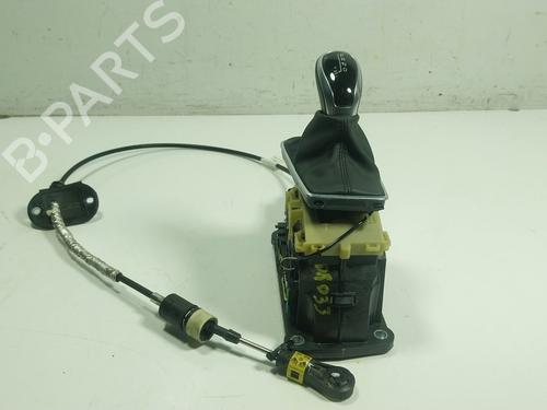 Gear lever VOLVO V40 Hatchback (525) D2 | BP25291194M90 - Image 2