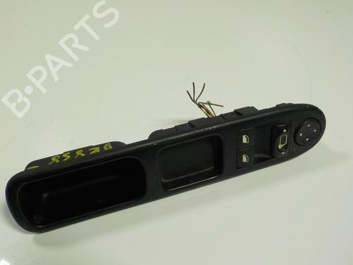 Used Left front window switch PEUGEOT 307 (3A/C) 1.6 HDi (90 hp) 11822816