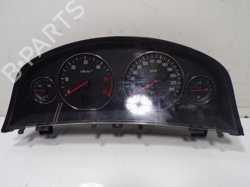 Used Instrument cluster Instrument cluster OPEL SIGNUM Hatchback (Z03) 3.0 V6 CDTI (F48) (177 hp) 17042525 17042525