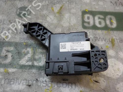 Used Electronic module TOYOTA YARIS (_P1_) [1999-2005]  3863402