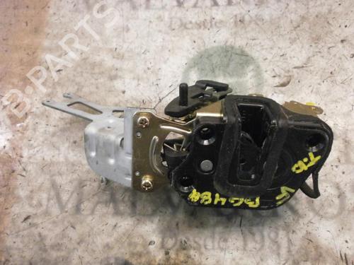 Rear left lock HYUNDAI SANTA FÉ I (SM) 2.4 16V | BP3787862C100 