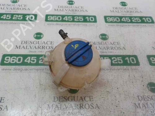 Used Expansion tank Expansion tank 4758767 4758767