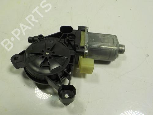 Right front window motor SEAT LEON (5F1) 1.5 TSI | BP13404729E20 