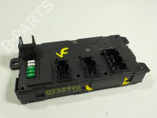Used Electronic module Electronic module BMW 3 (F30, F80) 318 d (150 hp) 10723703 10723703