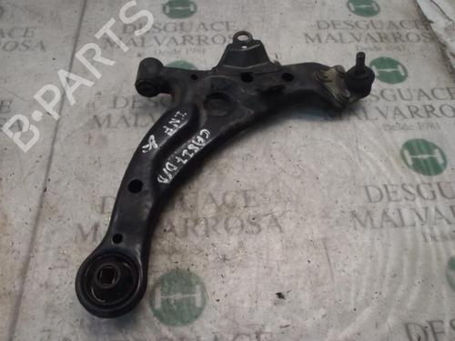 Used Right front suspension arm TOYOTA AVENSIS Liftback (_T22_) 1.6 i (AT220_, AT220R) (110 hp) 3809941